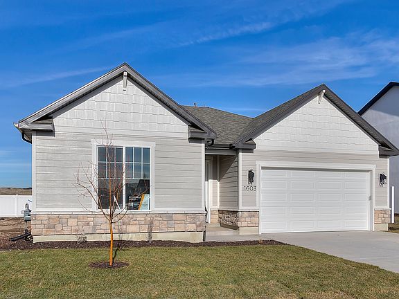 5th image of 1603 W Silver Canoe Way