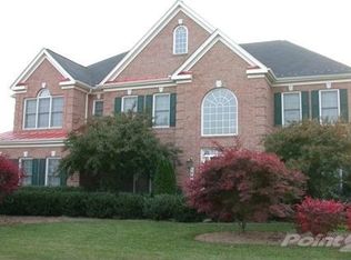 19409 Emerald Park Dr, Leesburg, VA 20175