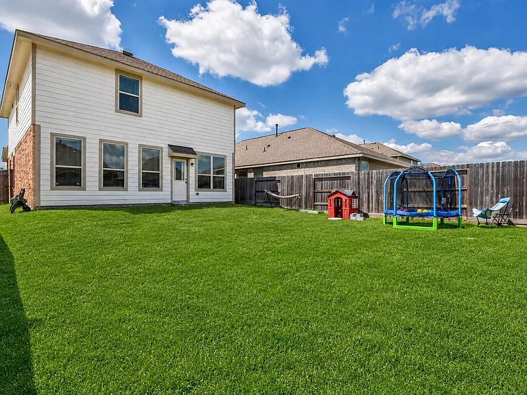 6304 Arcadia Sound Ln — Photo 25
