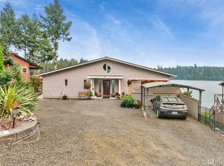 71 E Rustle Way, Grapeview, WA 98546