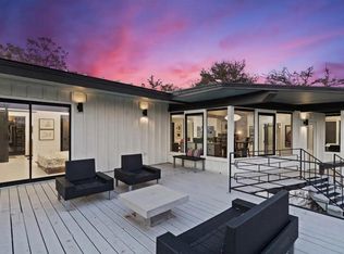 126 Lakeway Dr, Lakeway, TX 78734
