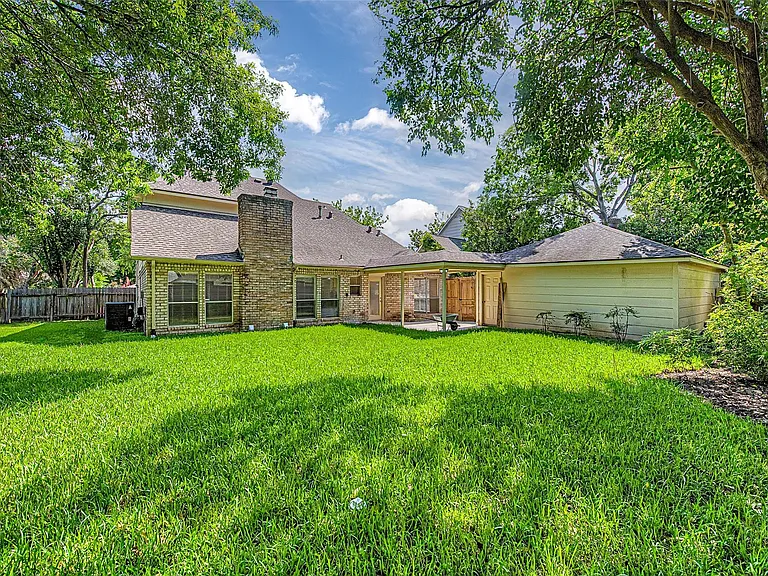 11651 Trailmont Dr — Photo 37
