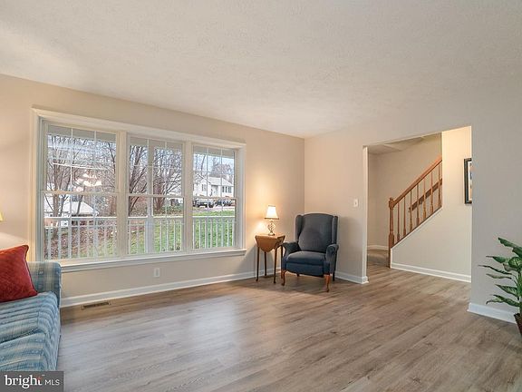 4th image of 6404 Summer Breeze Ct