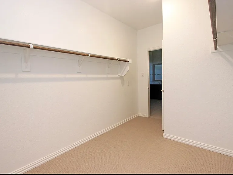 600 Ansley Way — Photo 26