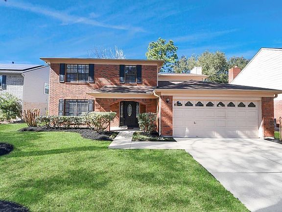 3rd image of 7607 Plumtree Forest Cir