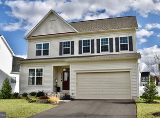 10389 Twin Leaf Dr, Bristow, VA 20136