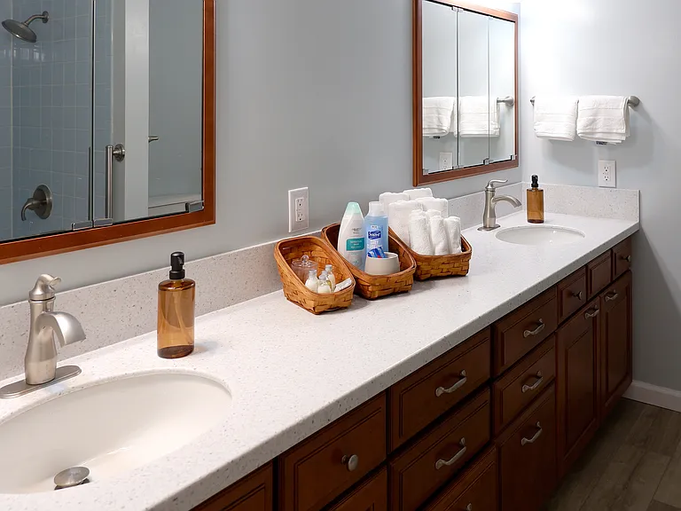 3204 W Twickingham Dr — Photo 17