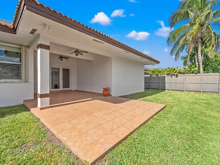 2891 SW 143rd Pl — Photo 15