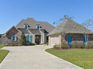 629 Place Street Etienne, Covington, LA 70433
