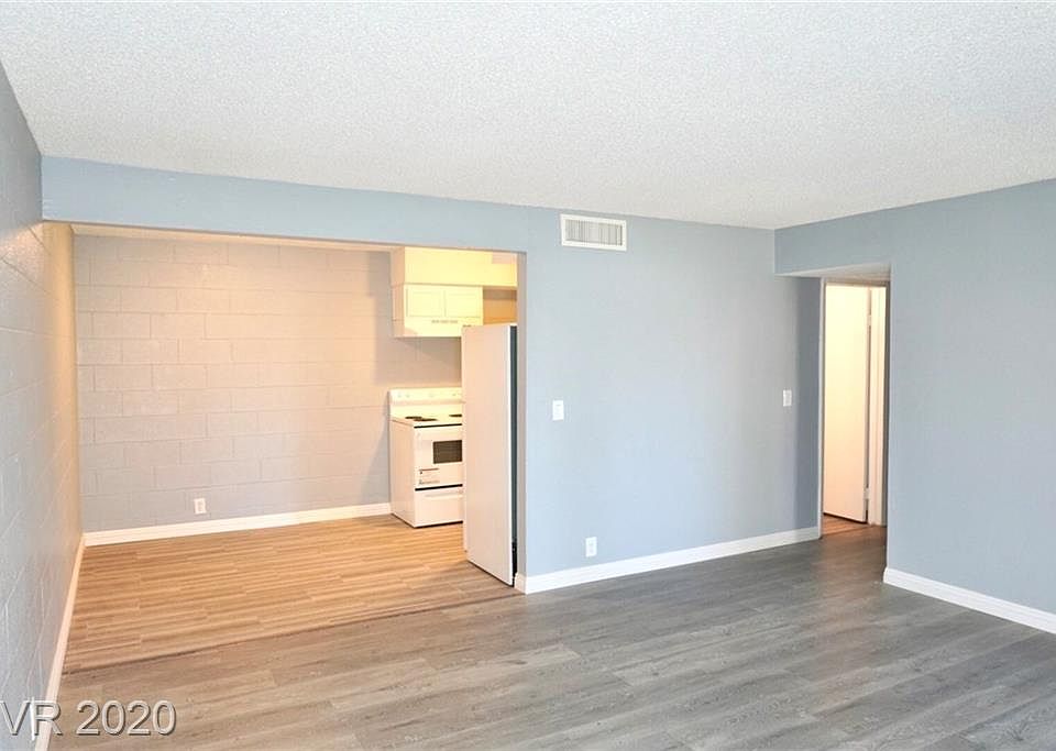 1st image of 595 S Royal Crest Cir Unit 1