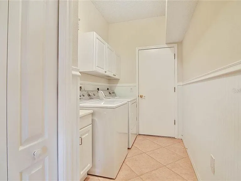 8920 Grey Oaks Ave — Photo 27
