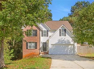 957 Keldron Ct, Lawrenceville, GA 30045