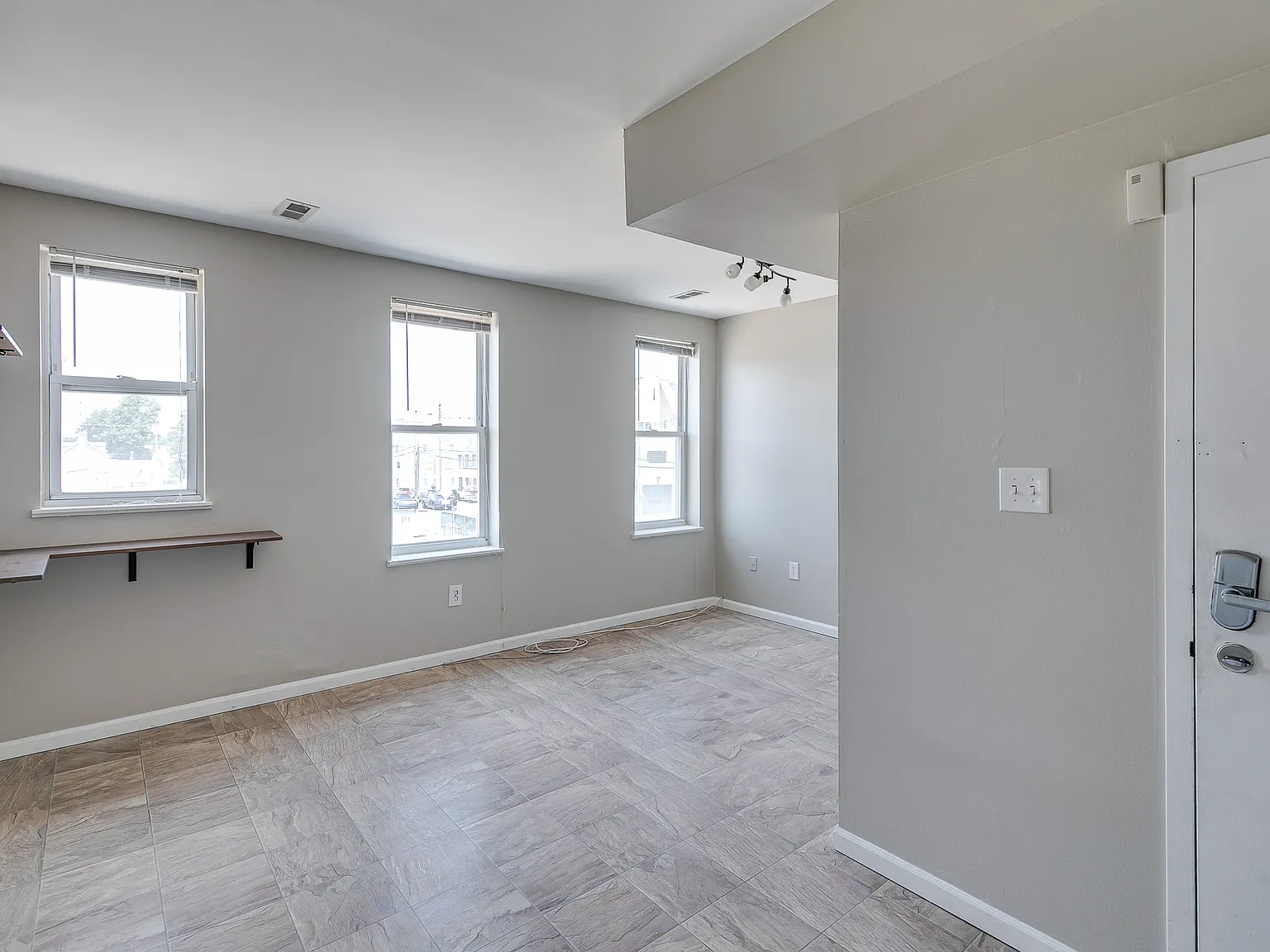 6602 Ridge Avenue - 2 — Photo 4