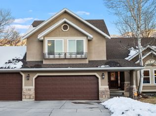 11437 S Gracey Ln, Sandy, UT 84092