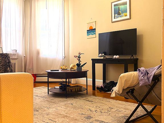 2nd image of 1840 Commonwealth Ave APT 9