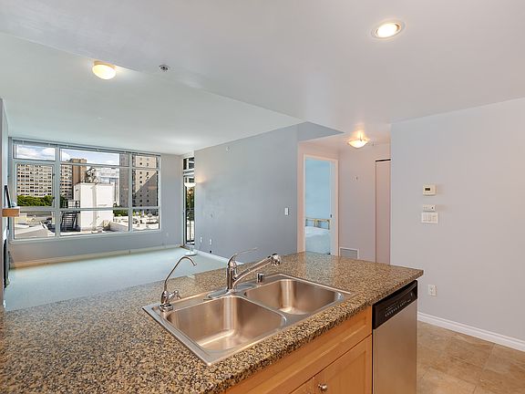 4th image of 1420 Terry Ave Unit 1207