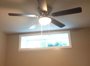 10 Roberts Dr, Staten Island, NY 10306