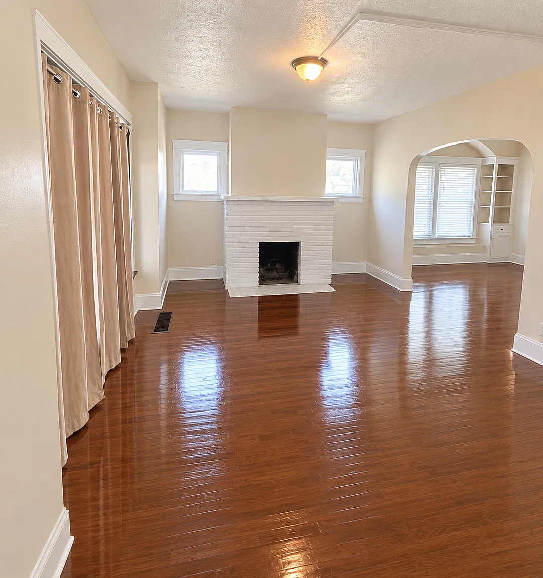 3 bed, 1200 sqft, $1,150 — Photo 2