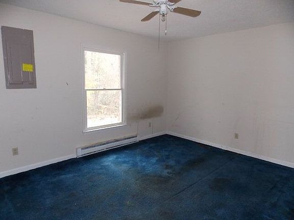 3rd image of 273 W Waugh St