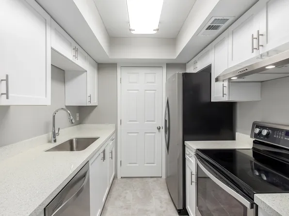 4753 W Bethany Heights Dr, Glendale, AZ 85301