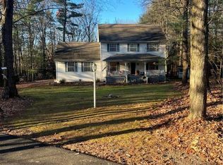 526 Pheasant Rd, Saylorsburg, PA 18353