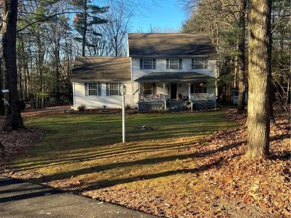 526 Pheasant Rd, Saylorsburg, PA 18353