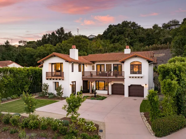 1215 Miracanon Ln, Santa Barbara, CA 93109