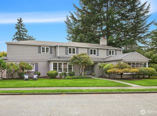 3545 W Laurelhurst Dr NE, Seattle, WA
