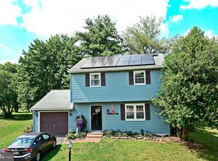 4254 Waverly Dr, Dover, PA 17315