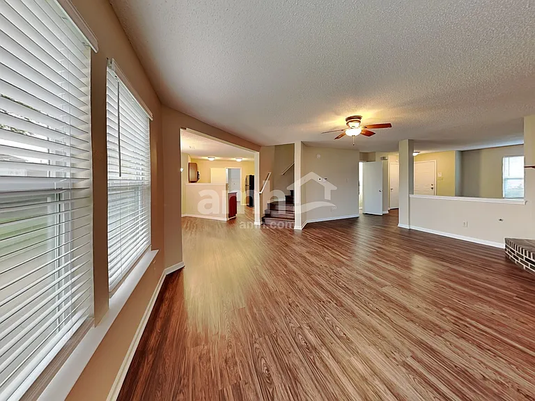 8852 Story Dr — Photo 6