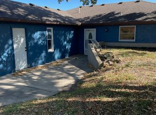 23916 Valley Rd, Lacygne, KS 66040