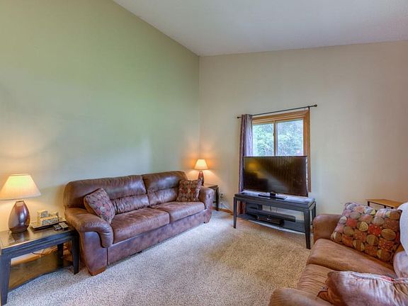 12914 8th Avenue N Zimmerman-3-web-Living Room