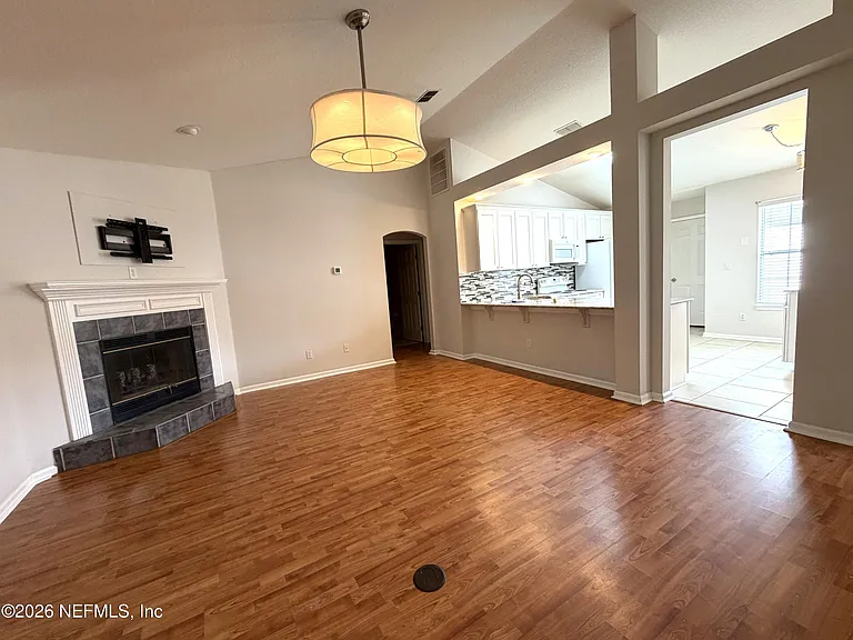 1508 Irishwood Ct — Photo 9