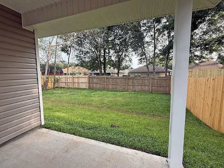 530 Bridle Way — Photo 19