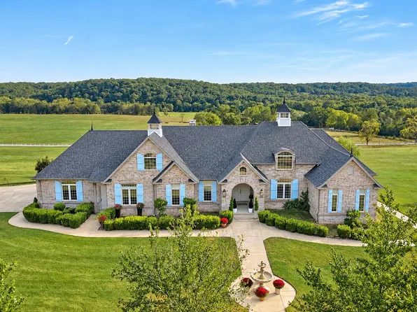 9386 E Maple Ridge Lane, Strafford, MO 65757
