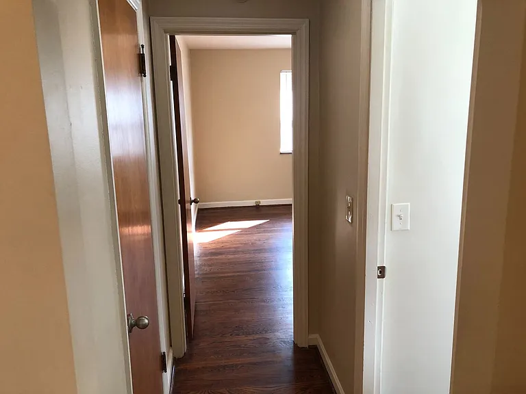 6239 Corbly St — Photo 8