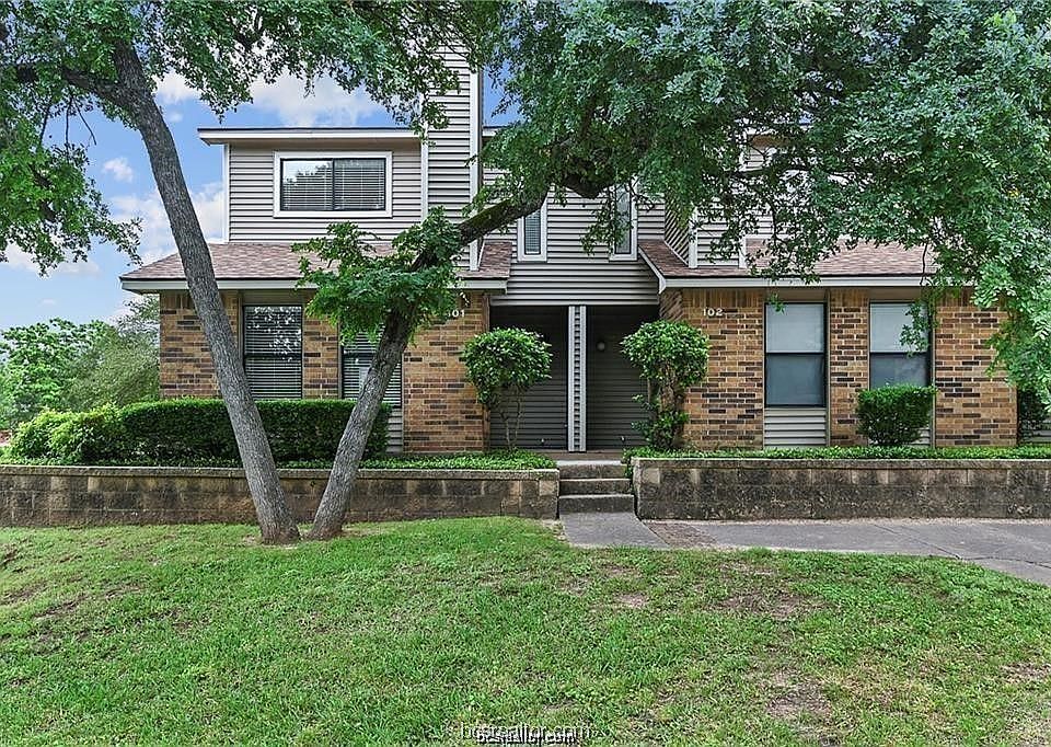 1st image of 2320 Jaguar Dr #406