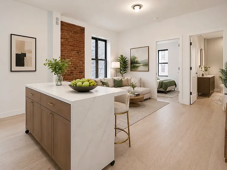 302 E 5th St #2D — Photo 1