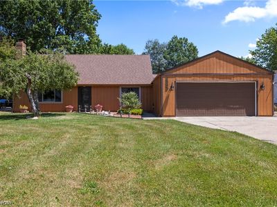 2565 Abbe Rd, Sheffield Village, OH, 44054