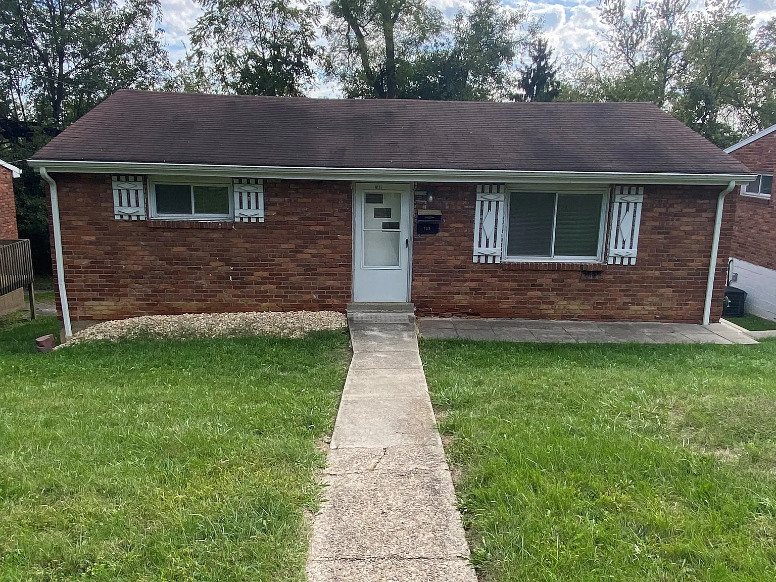 2 bed, 925 sqft, $1,350 — Photo 1