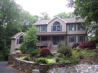 342 Buddington Rd, Shelton, CT 06484