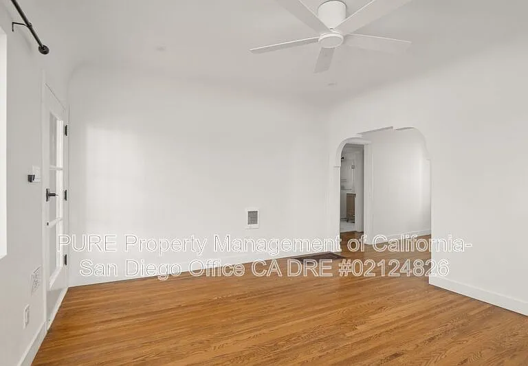 4218-28 Iowa St #4224 — Photo 3