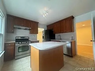 215-40 23rd Rd #2F — Photo 10