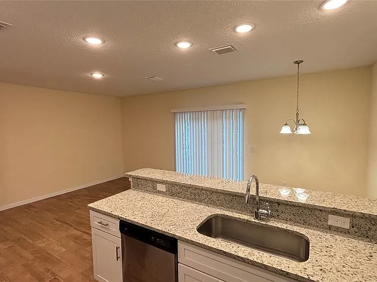 280 Gardner Ln #2 — Photo 6