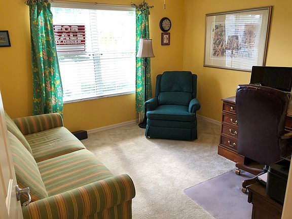 5th image of 2205 Darlington Dr