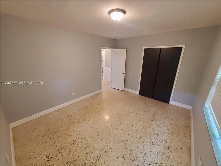 40 NW 44th St #40 — Photo 9
