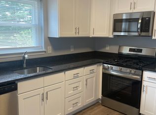 3524 Chestnut St, Reading, PA 19605