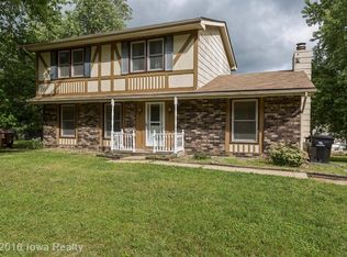 1620 Hyvue St, Adel, IA 50003