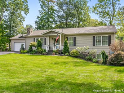 1016 Ottawa Beach Rd, Holland, MI, 49424