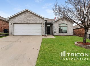13905 Rustler Pass Ranch Rd, Fort Worth, TX 76115